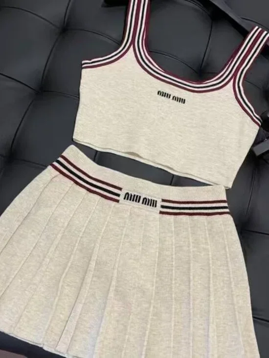 Women's MIUMIU Knitted Set: Vest & Mini Skirt — Size M - Picture 2 of 10